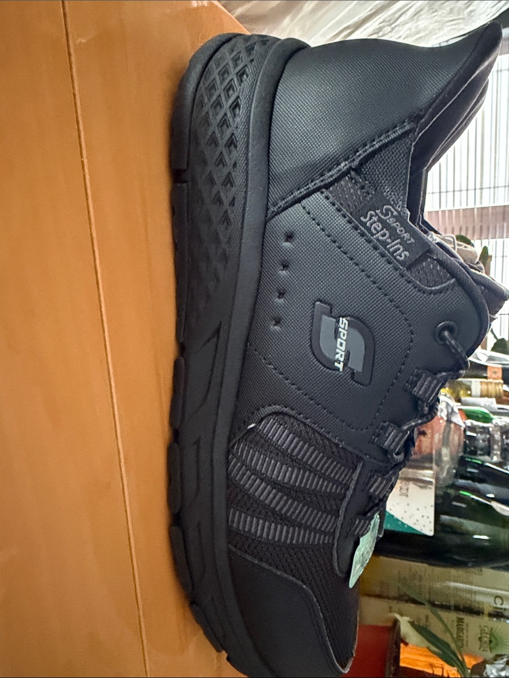 Skechers S Sport Black Lace-Free Step-Ins - Picture 3 of 4